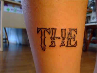 the-end-dovmesi---the-end-tattoo